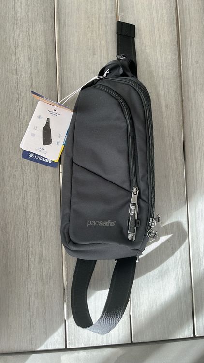 Sac Bandoulière Antivol Pacsafe Go - 2,5L - Rouge Grenat - NEUF