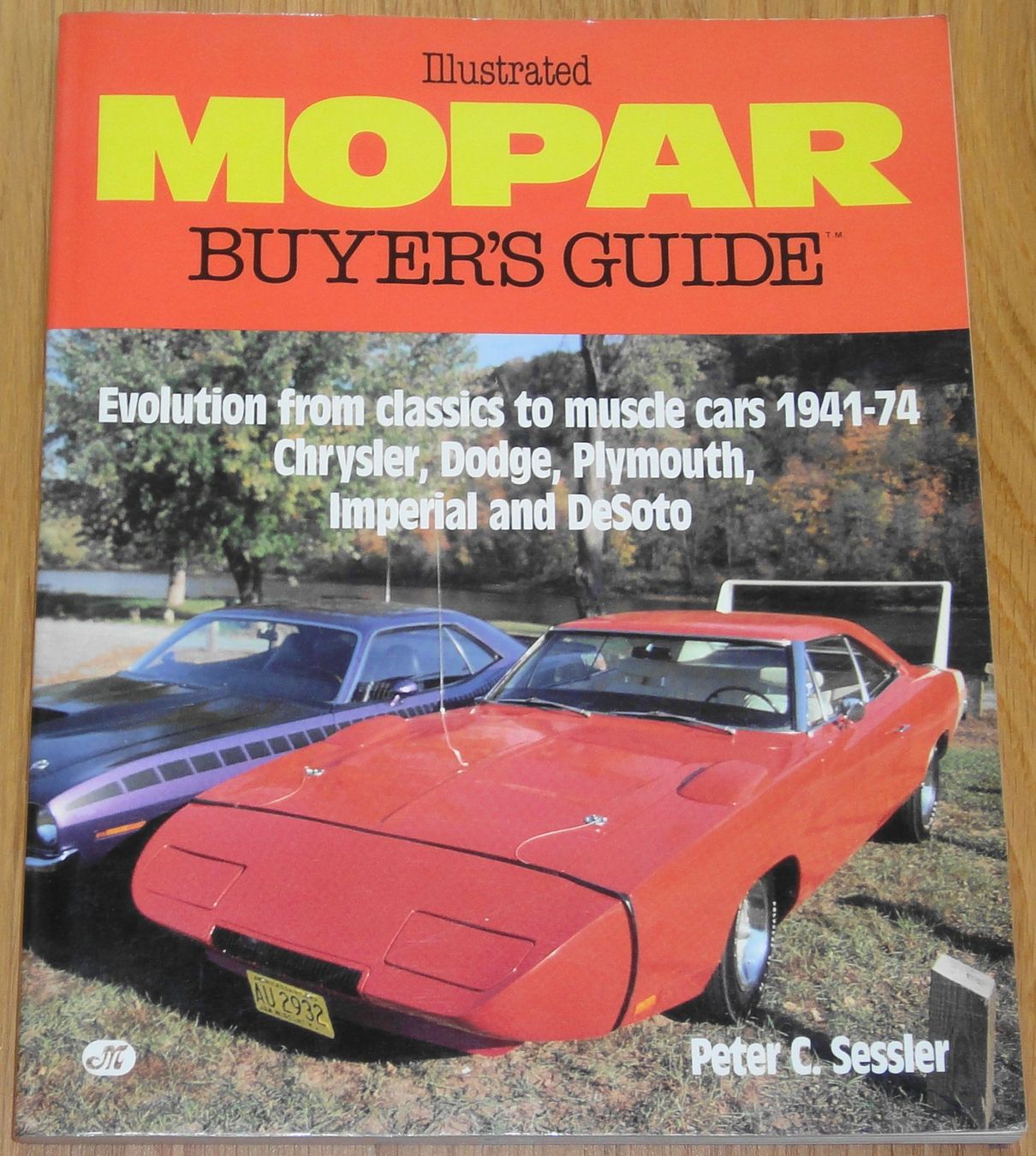 Libri: Illustrated Mopar Buyer's Guide – Usato da Frümsen venduto da Malibu69