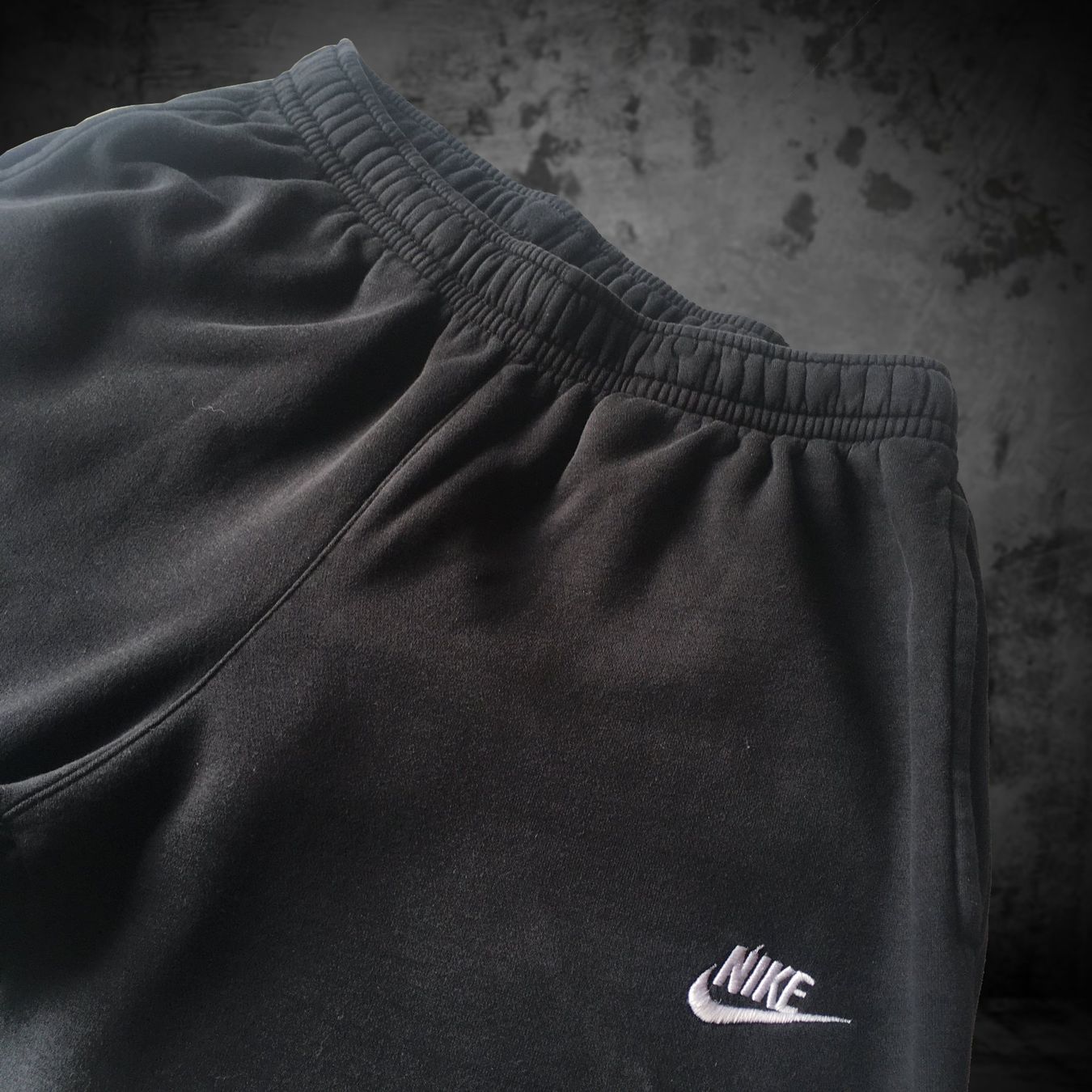 Nike Pantaloni: Jogging Nike Black Men M – Usato da Genève venduto da ang_7j7j 1