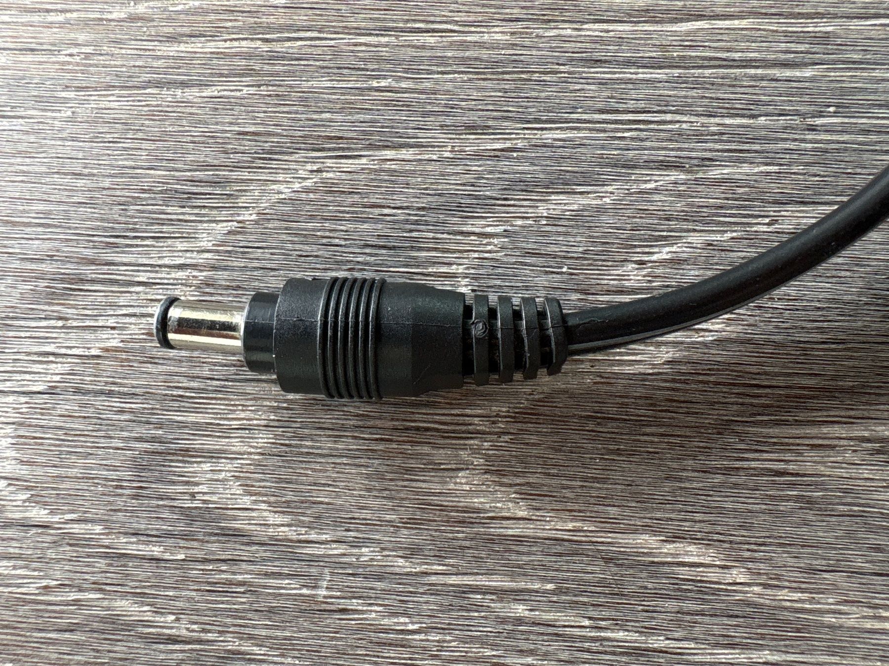 JVC Kabel: Auto DC Adapter JVC CA-R120 3 Meter – Gebraucht aus Hünenberg von Betsch1 3