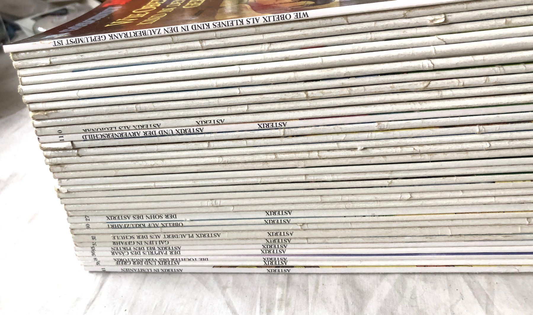Fumetti: Asterix Comic Sammlung - 33 Hefte – Usato da Schaffhausen venduto da durruti 1