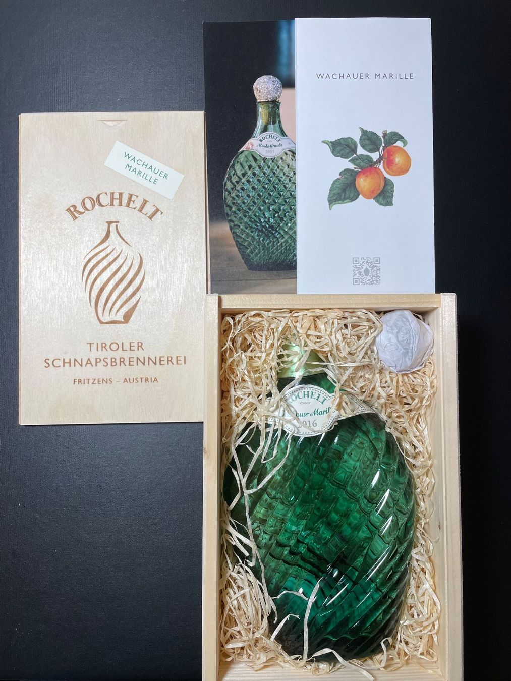 Bevande alcoliche: Rochelt Wachauer Marille 2016, 35cl - 50% Vol. – Nuovo e nell'imballaggio originale da Wilderswil venduto da floh1969