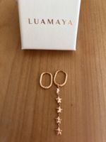 LUAMAYA Roségold Creolen mit Sternen-Charms