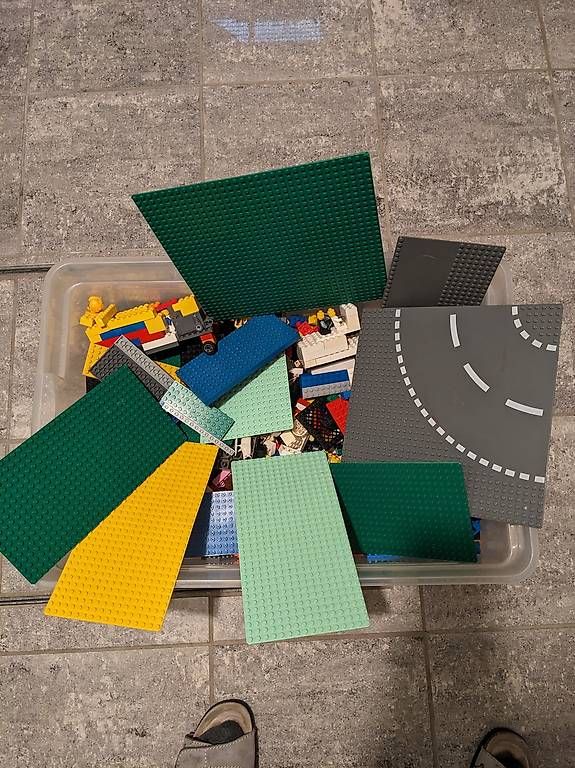 Kit di costruzioni: Grande quantità lego – Usato da Tegna venduto da cadmon 1