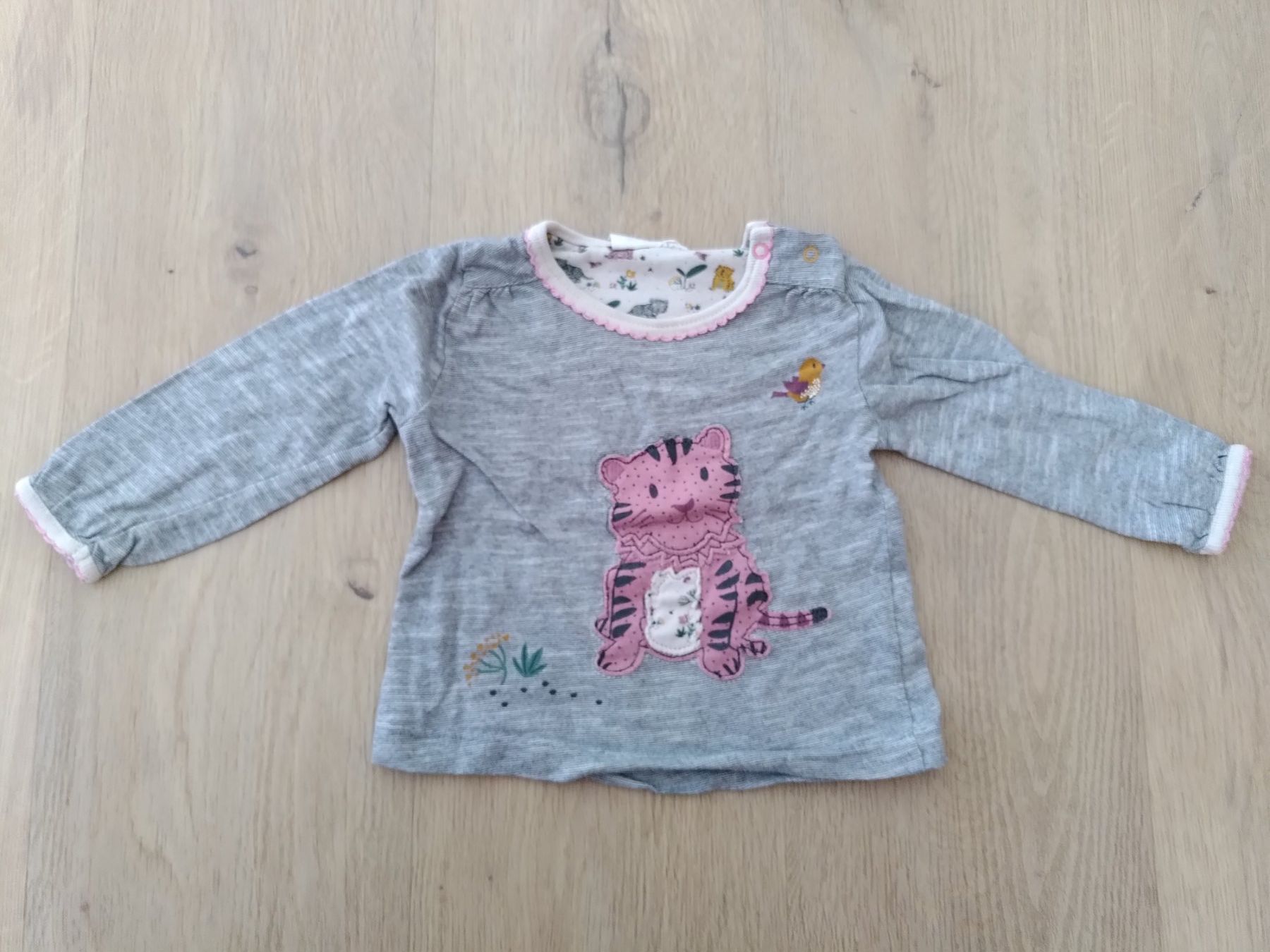 Blouses, T-shirts & Tops: Langarmshirt Mädchen - Grösse 62/68 – D'occasion à Penthaz par ann_l7zt