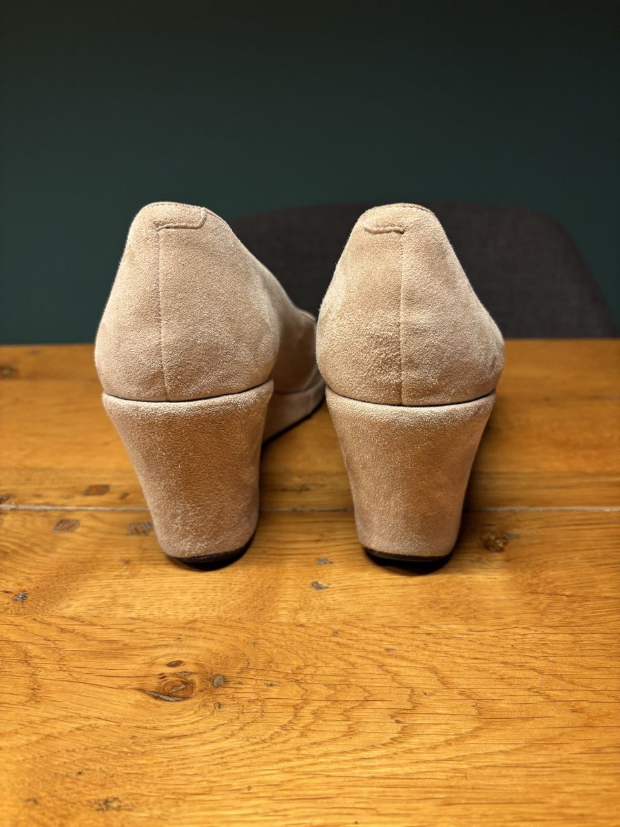 Damenschuhe: Peeptoe wedge heels T41 – Gebraucht aus Nyon von CaroVB 2
