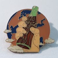 Z804 - Pin Coca Cola Coke Erde Globus Wolken & Cola Flasche
