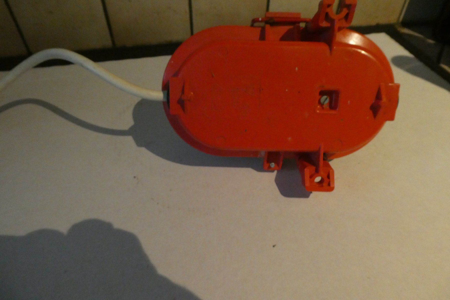 Lampen: lampe étanche – Gebraucht aus Fontaines NE von monloisir 2