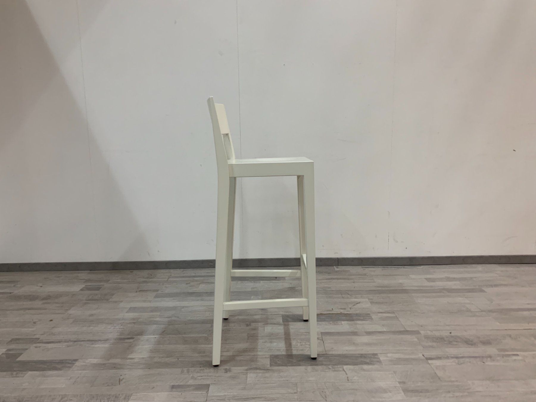 Horgen Glarus Hocker: Horgenglarus Barhocker miro 11-400, weiss – Gebraucht aus Zürich von ZuercherBrockenhaus 4