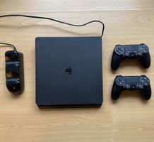 PS4 slim 1TB Konsole und 4 Spiele/Games