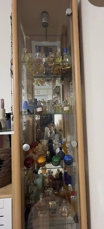 Parfum & Eau de Toilette: Parfum Sammlung  – Gebraucht aus Niedergösgen von tanjalc