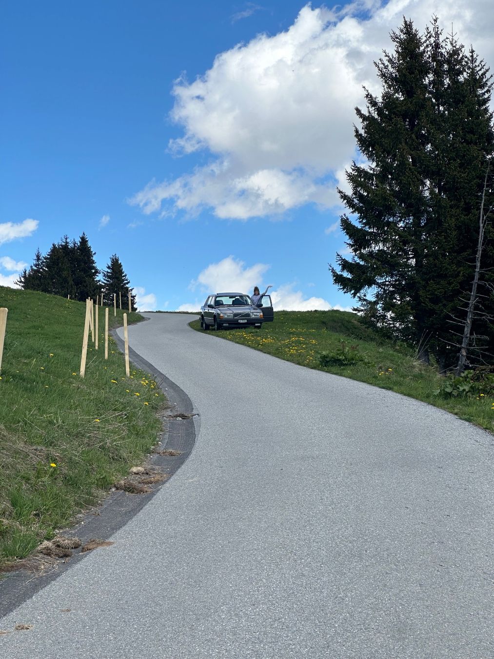 Volvo Automobili: Volvo 740 GLE – Usato da Zürich venduto da inf_995m 1