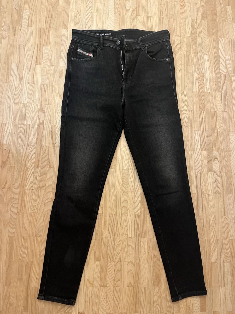 Diesel Jeans: Diesel Jeans – Usato da St. Gallen venduto da elli18