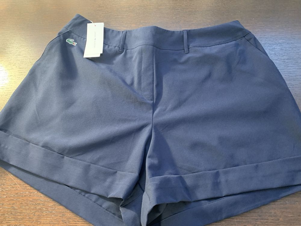 Lacoste abito corto donna con shorts bianco