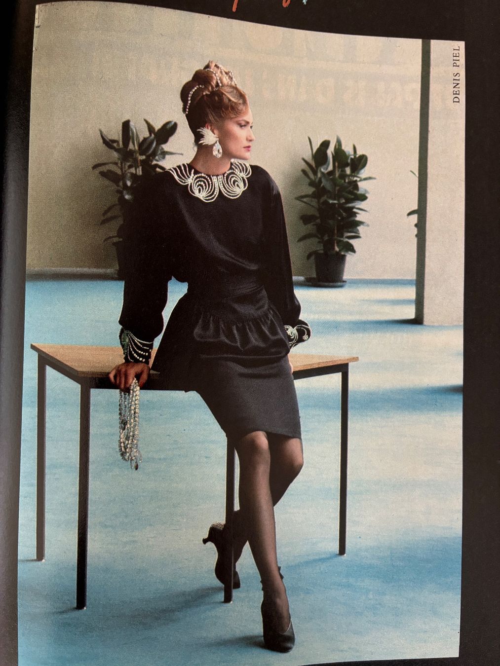 Riviste & Magazine: Vogue US 1982 Mode Design Style Magazin – Usato da Aarwangen venduto da nemkin61 4