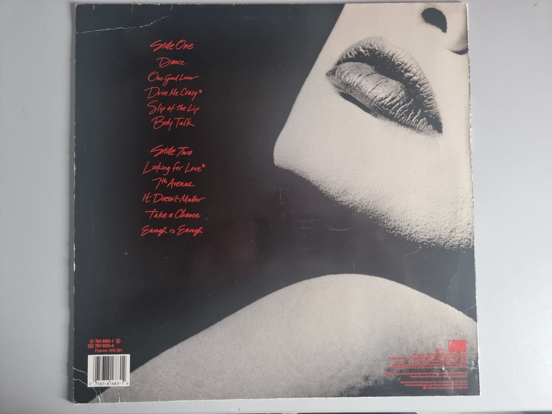Dischi in vinile: LP Ratt – Dancing Undercover – Usato da Schaffhausen venduto da Kellerrassel 2