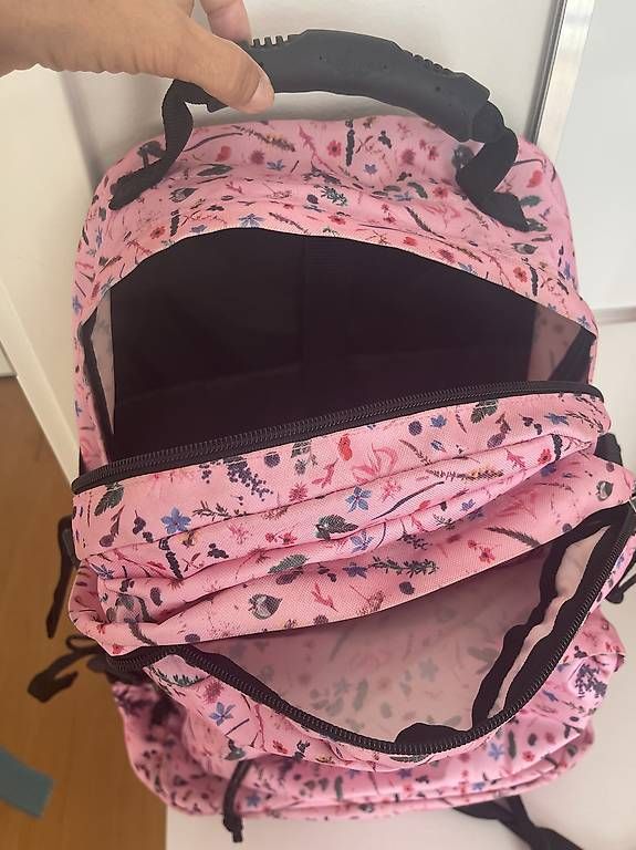Zaini: zaino Eastpack grande – Usato da Lugano venduto da naz_zkg8 3