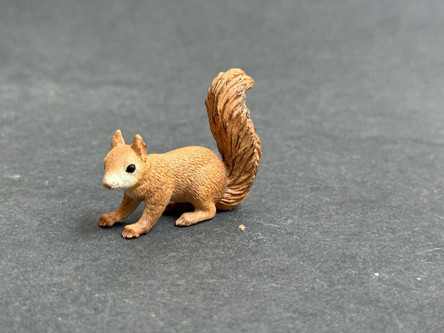Schleich Statuette: Schleich Waldtiere Fuchs Igel Dachs Eichhörnchen Otter – Usato da Ennetbaden venduto da mapa05 3