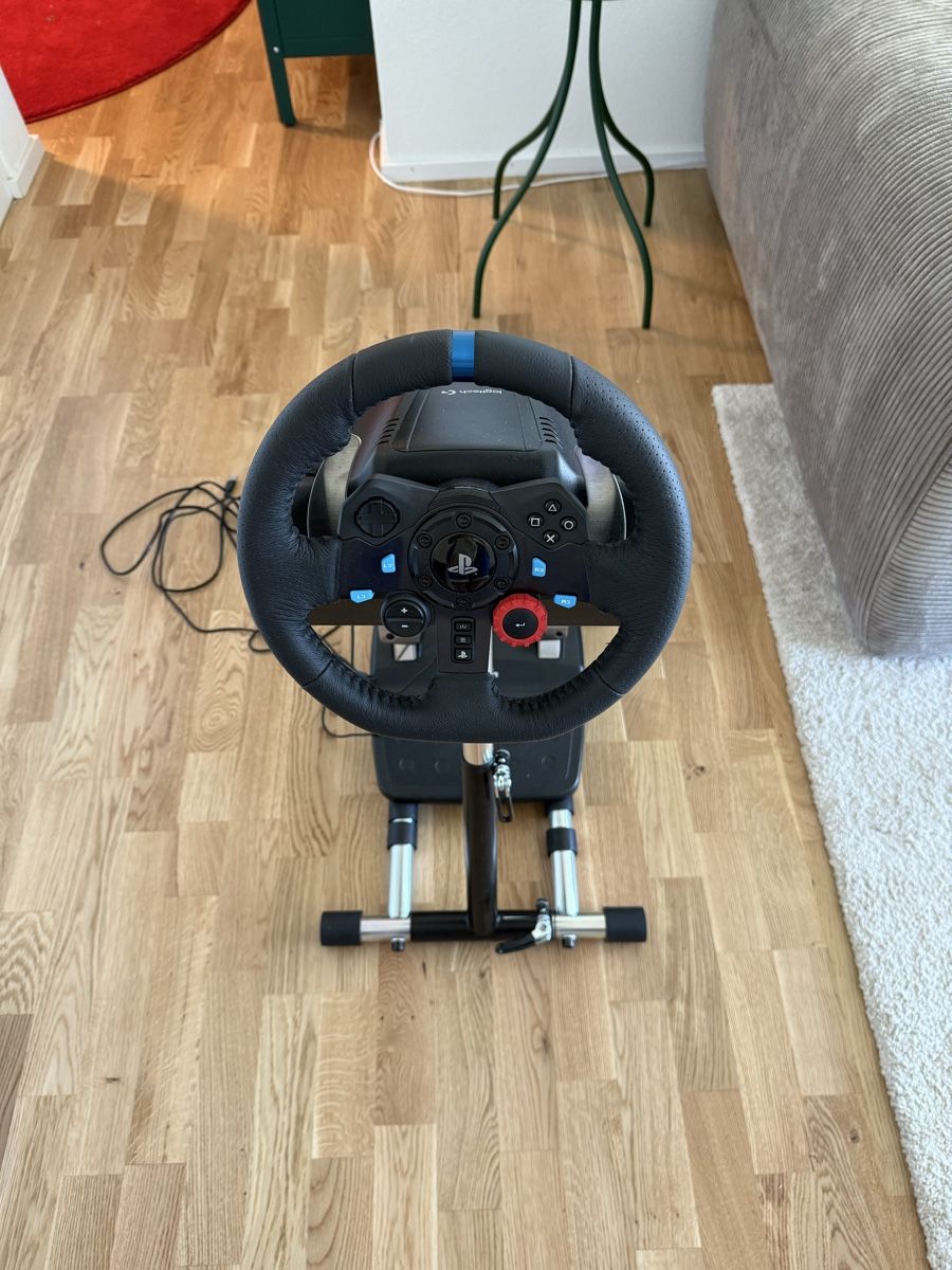 Giochi: Logitech G G29 & Wheel Stand Pro Deluxe V2 – Nuovo (secondo la descrizione) da Zuchwil venduto da snake54 1