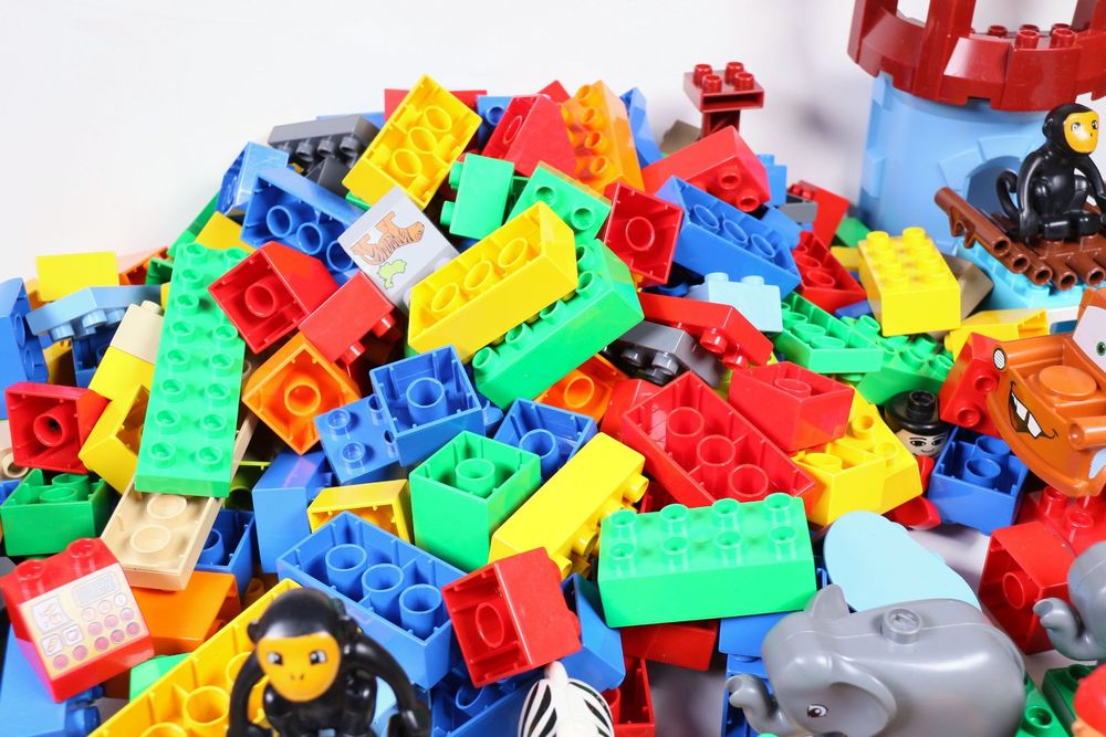 Grosse Menge Duplo Teile Tiere, Figuren, Auto und Bauklötze | Kaufen ...