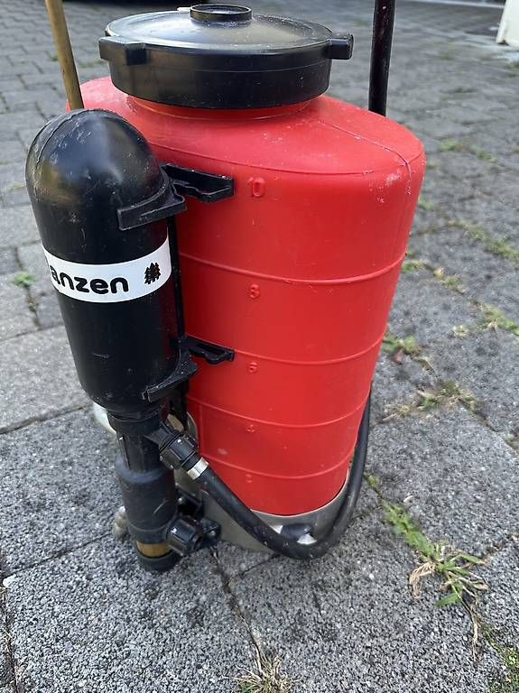 Tecnologia medica: rückenspritze – Usato da Hausen AG venduto da mb2023 1