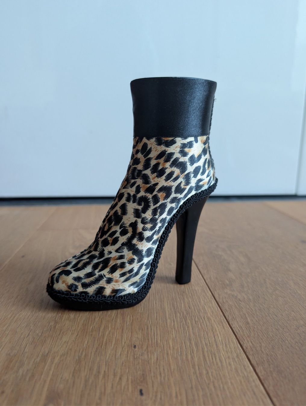Tutte le decorazioni: Deko Schuh, Stiftehalter – Usato da Fideris venduto da Miri.fa