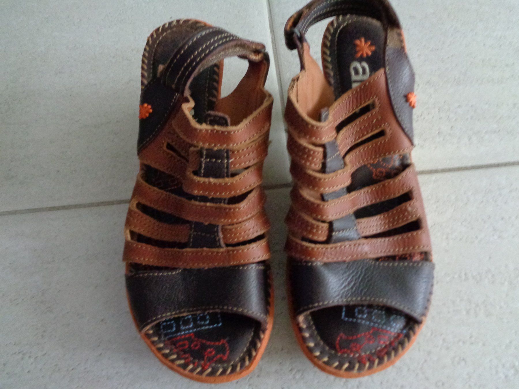 Art Scarpe da donna: ART SANDALE GR.39 NEUWERTIG – Usato da Rotkreuz venduto da Samballi