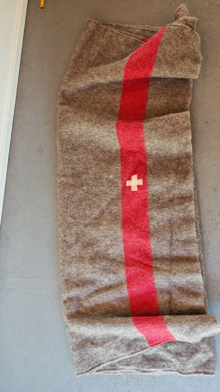 Schweizer Armee Coperte: Schweizer Wolldecke 1.40mx2.00m – Usato da witterswil venduto da legoleon 1