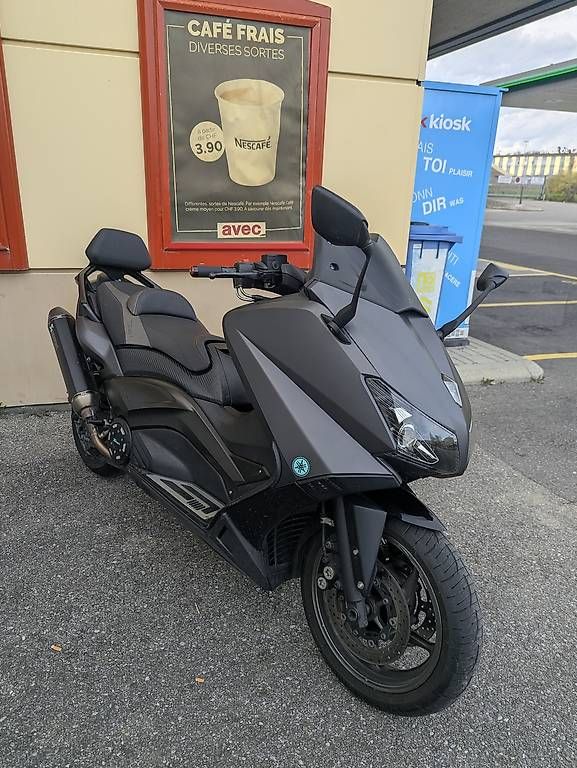 Scooter: Tmax  – Usato da Ecublens VD venduto da vik_l9np