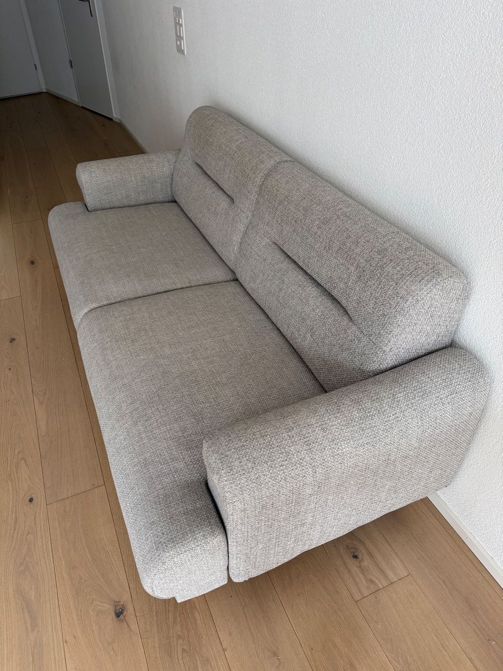Sofas: Scandinavian Style Sofa – Gebraucht aus Zürich von non_2kkp 1