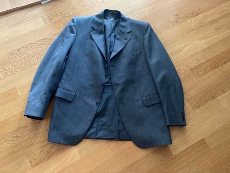 Blazer Globus aus reine Wolle /fast neuwertig