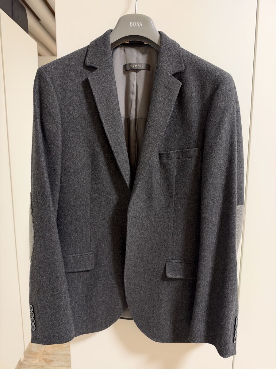 Esprit Vestes: Herren Sacco Esprit – D'occasion à Cham par selinjoe