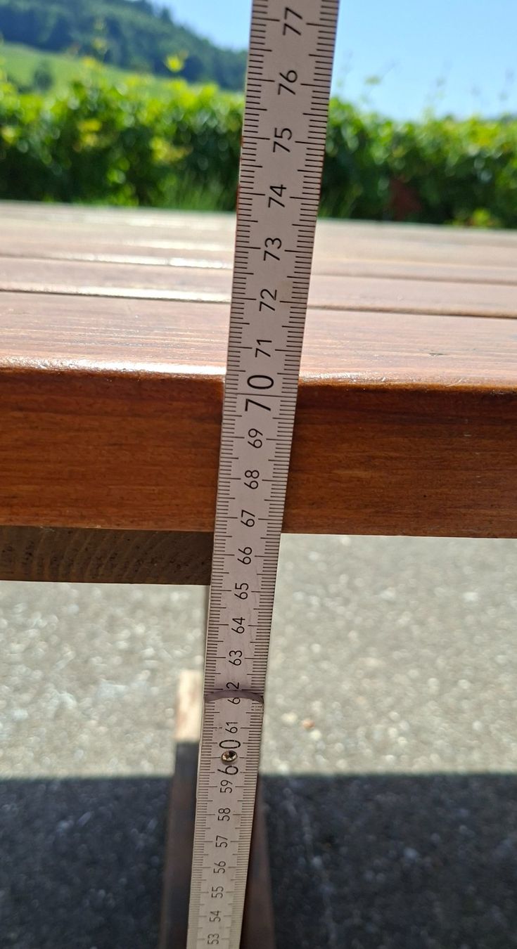 Tavoli: Gartentisch aus Holz – Usato da Madiswil venduto da hgr_6s6j 3