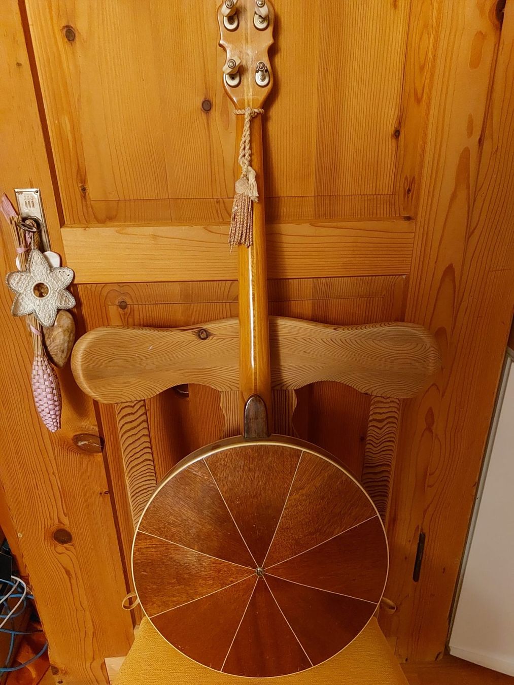 Instruments de musique: Vintage 4-String Banjo - ein Stimmknopf fehlt – Défectueux à Bäretswil par clarksville 1