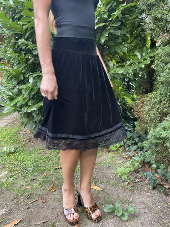 Guess Glamour Gonna velluto con pizzo-tgM/L- chic 