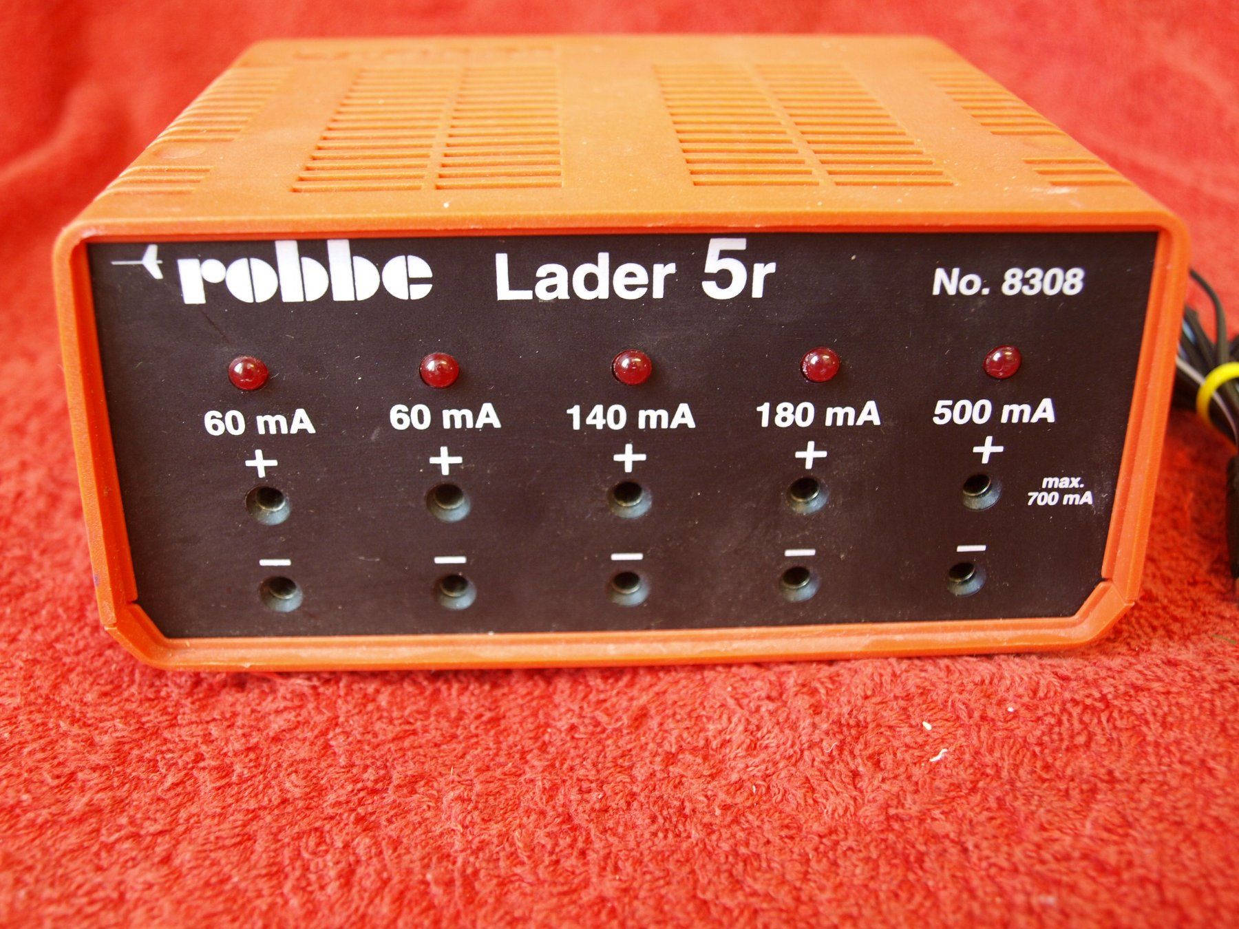 Robbe Caricabatterie: Lader 5r von robbe  Gebraucht   siehe Bilder – Usato da Aarau venduto da Marcele0 1