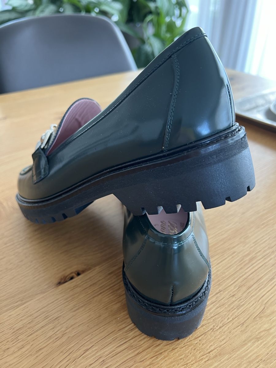 Scarpe da donna: Neue Leder Loafer Gr. 40 – Nuovo (secondo la descrizione) da Döttingen venduto da Steinklopferin 4