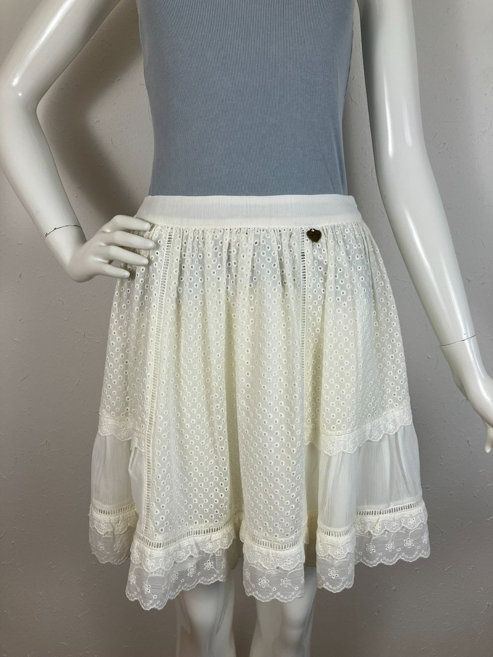 Twinset Jupes: Twinset Jupe Gr.34/36 – D'occasion à Laupen ZH par kar_lfz6 2