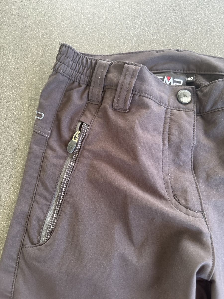 CMP Hosen: CMP, Outdoorhose, Gr. 140, schmal! – Gebraucht aus Wilen b. Wil von b-mountain 4