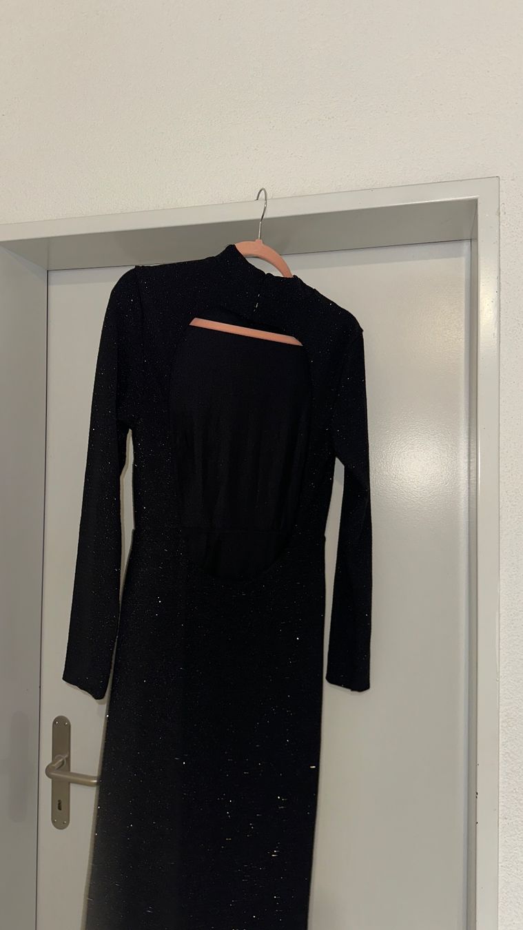 Kleider: Schwarzes Kleid (glitzer) – Neu (gemäss Beschreibung) aus Chur von sivik 2