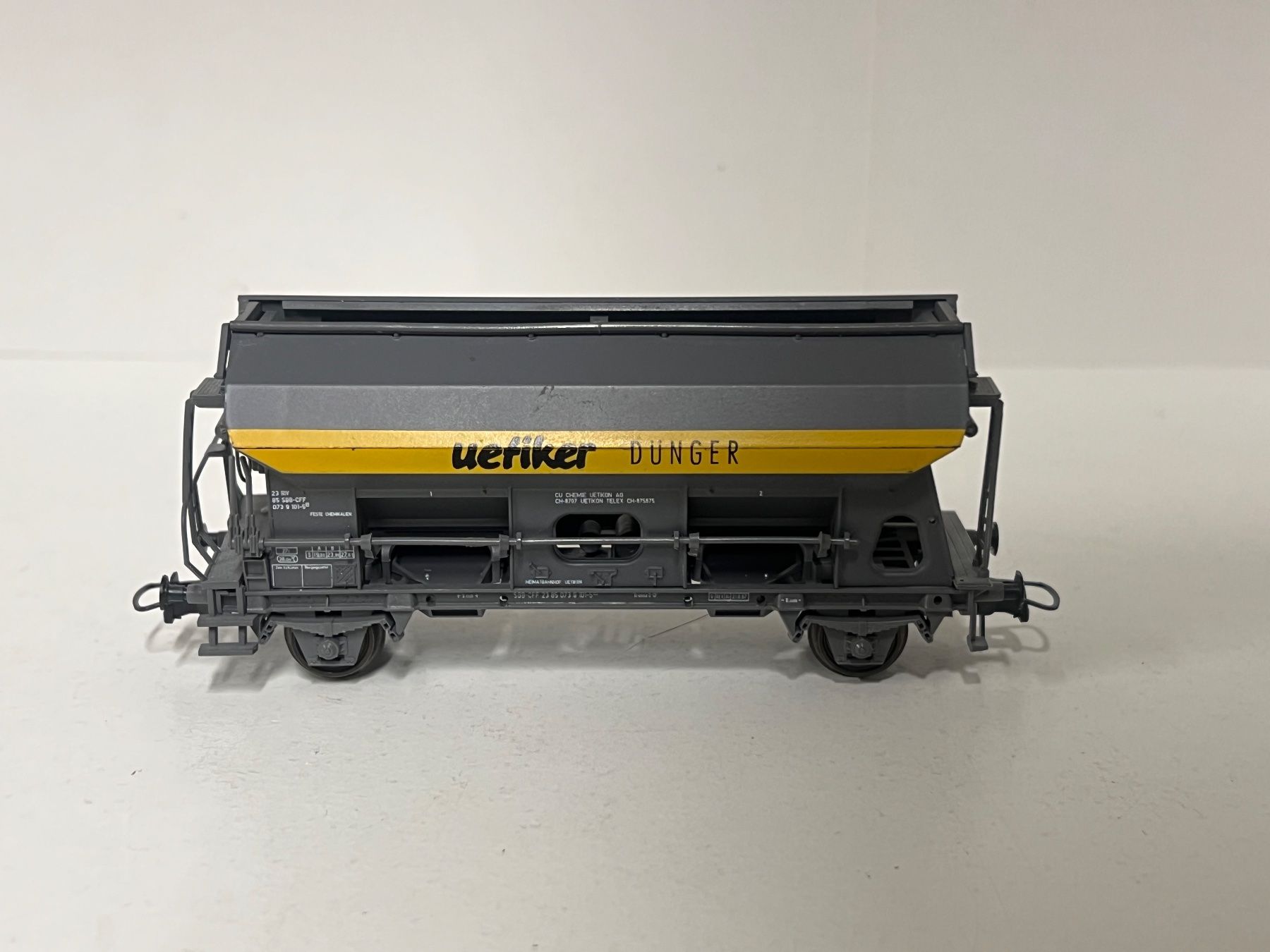 Roco Modelleisenbahnen: Roco SBB Uetiker Dünger  H0 DC – Gebraucht aus Geroldswil von TopTrain54 1