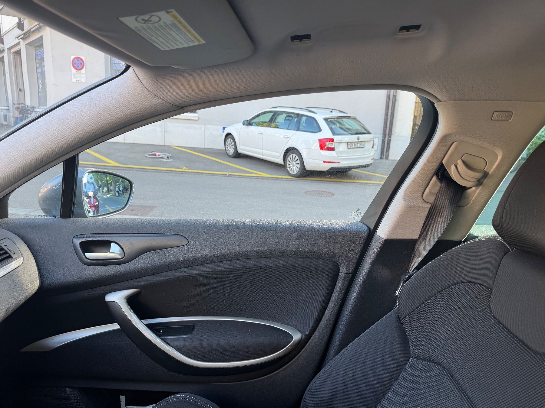 Citroën Automobili: Citroen C5 2.0 HDi FAP TR – Usato da zuerich venduto da Birchmeieru 3