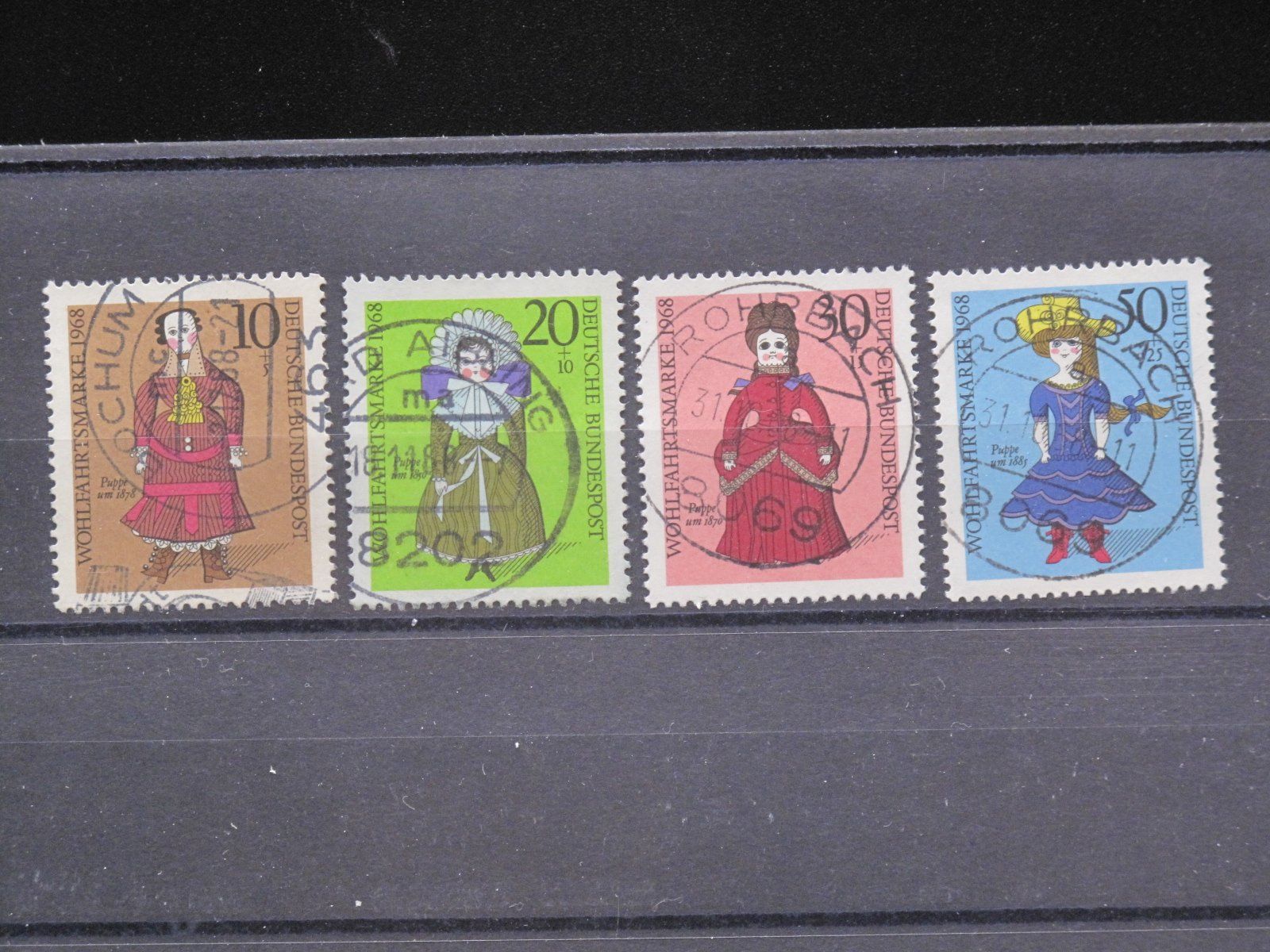 Tutti i francobolli: BRD 1968 Puppen  gest. – Usato da Wil SG venduto da fva01