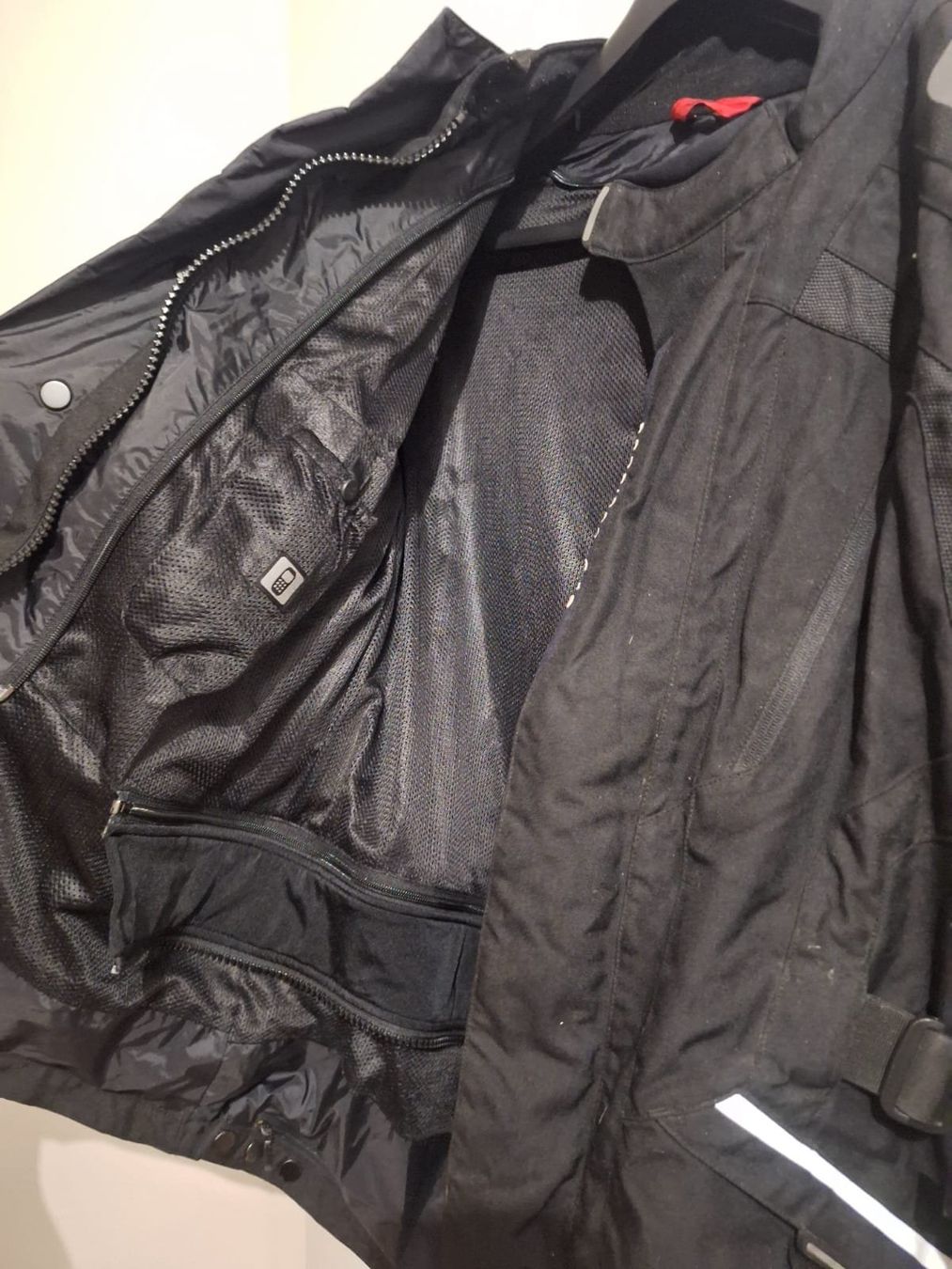 Jacken: Motorrad Jacke (Gr. M/L) – Gebraucht aus Stansstad von Duracell__5 1
