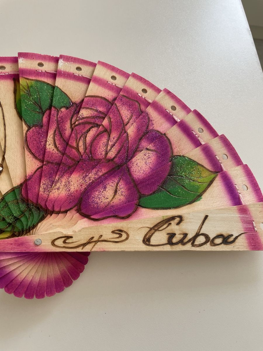 Holzartikel: Bemalter Holzfächer "Cuba" - Sommerliche Deko! – Neu (gemäss Beschreibung) aus Münchenstein von nel_57mj 2
