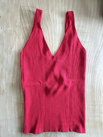 Top, rot S/ XS, MNG, neuwertig