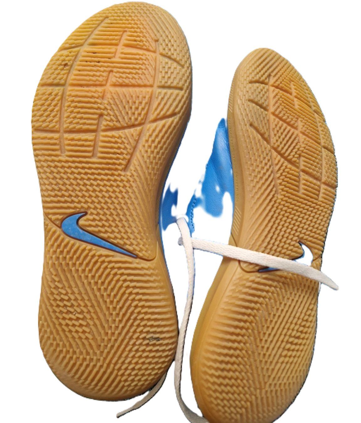 Nike Scarpe per ragazzi: Nike turnschuhe Gr 38.5 – Usato da Glattbrugg venduto da mas_75t2 5