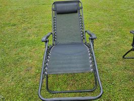 2 chaises relax longues pliantes noires pour jardin été