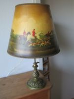 lampe de table, motif chasse, pied en bronze