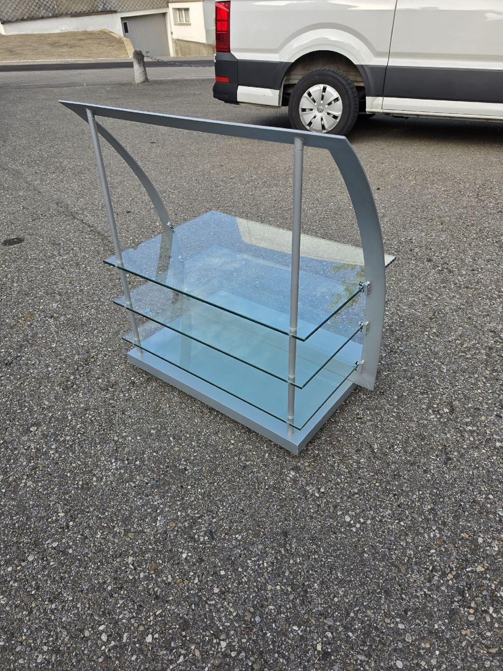 Vitrinen: Steinhoff Glasvitrine silber hellblau temperiertes Glas 4  – Gebraucht aus Mettlen von elios0888 9